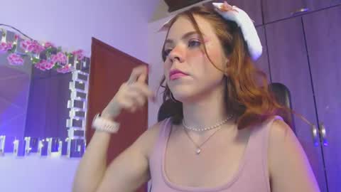 Snapshot of cuteflame_ chatting on September 23, 9:46 pm cuteflame_ online show from September 23, 9:46 pm