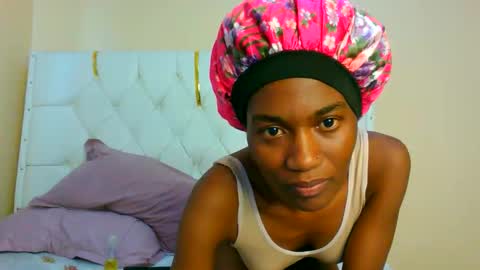 cutegee21 online show from June 9, 10:47 am