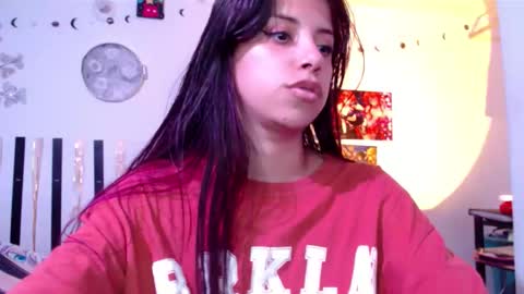 haome online show from April 15, 7:03 pm