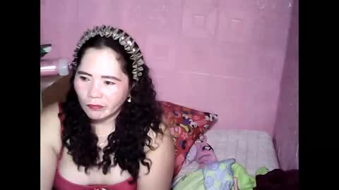 cutehornymom online show from October 1, 5:34 am