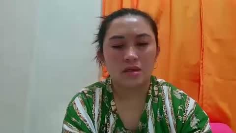 Snapshot of cutelalay chatting on December 22, 11:31 pm Lalai online show from December 22, 11:31 pm