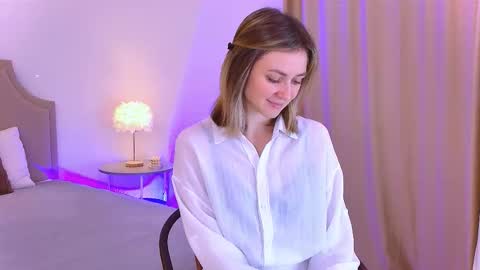 cutemirage online show from January 17, 2:57 pm