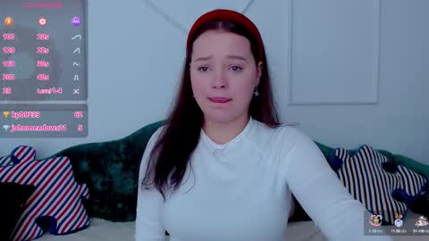 Snapshot of cutie__cutiee_ chatting on September 28, 2:29 am Nika online show from September 28, 2:29 am