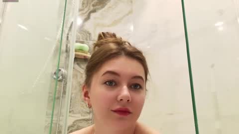 Snapshot of cutie_ash chatting on September 14, 1:53 pm Ashley online show from September 14, 1:53 pm