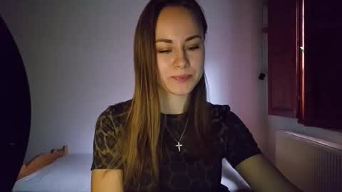 cutie_xoxo_ online show from February 2, 8:02 am