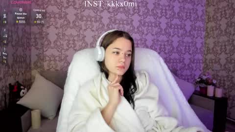 Snapshot of cutiekitty_cb chatting on February 11, 3:50 am cutiekitty_cb online show from February 11, 3:50 am