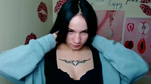 Emma online show from October 10, 6:24 pm