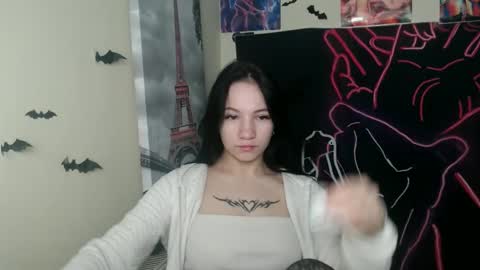 Emma online show from December 3, 7:00 am