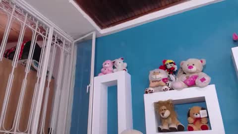 LIZETH online show from November 23, 11:45 am