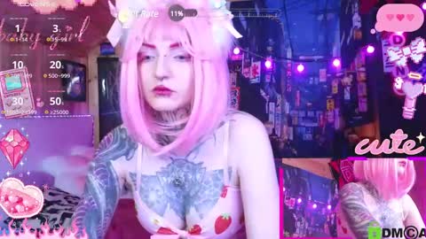 Snapshot of cybernekko chatting on December 15, 3:34 am Neko online show from December 15, 3:34 am