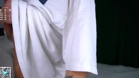 Isabella online show from October 20, 1:30 am