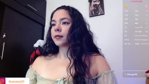 Snapshot of d4rklover2024 chatting on December 19, 6:34 am Anna modelo independiente online show from December 19, 6:34 am