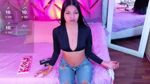 JAZMIN online show from November 5, 7:52 pm