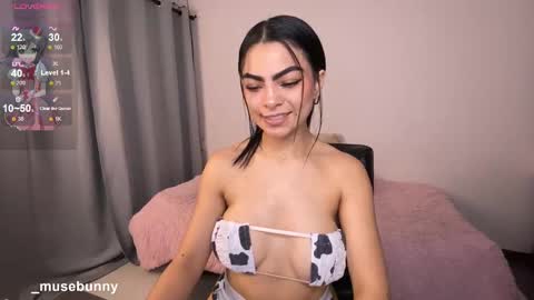 Snapshot of daddysweeeetbody chatting on September 19, 2:10 am Sophie online show from September 19, 2:10 am