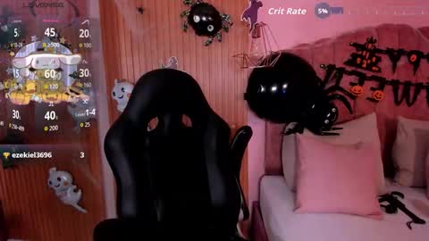 Snapshot of dafnne_miller chatting on October 8, 5:45 am dafnne_miller online show from October 8, 5:45 am