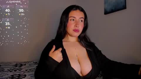 Call me D online show from October 21, 9:41 pm