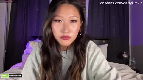 Snapshot of daisykimvip chatting on March 12, 2:52 am Daisy Kim online show from March 12, 2:52 am