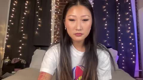 Snapshot of daisykimvip chatting on February 20, 3:12 am Daisy Kim online show from February 20, 3:12 am