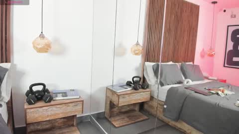 daisylin_mb online show from October 29, 7:49 pm