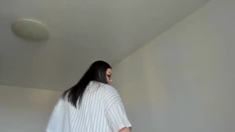 Snapshot of daisywalker chatting on February 21, 9:12 am Margaret online show from February 21, 9:12 am