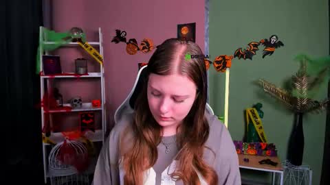 daisy online show from October 21, 5:55 am