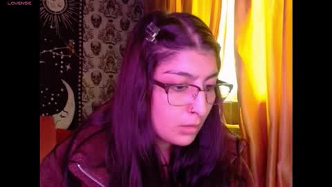    --  -- help me reach 100 hands up  online show from January 13, 10:03 pm