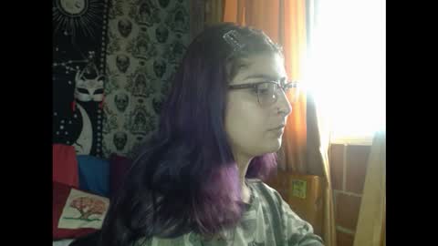 Snapshot of dak_7 chatting on October 1, 7:08 pm -- -- help me reach 100 hands up online show from October 1, 7:08 pm
