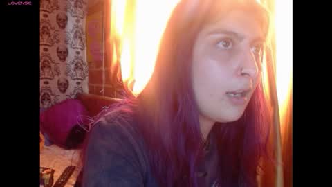 Snapshot of dak_7 chatting on October 15, 9:06 pm -- -- help me reach 100 hands up online show from October 15, 9:06 pm