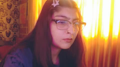 Snapshot of dak_7 chatting on October 2, 9:53 pm -- -- help me reach 100 hands up online show from October 2, 9:53 pm