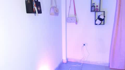 VALENTINA  online show from February 3, 8:19 am