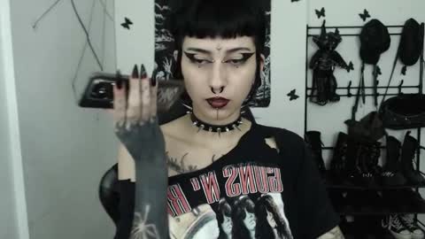 dakota online show from September 11, 4:13 am