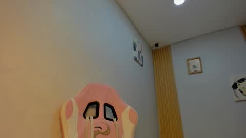 dakota_x18 online show from February 6, 8:12 pm