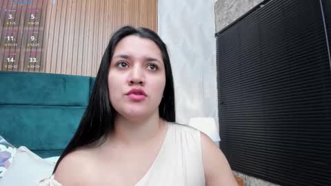 Violeta online show from December 2, 12:51 pm