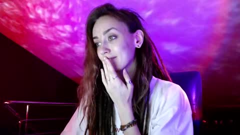 Snapshot of dalia_peach chatting on February 16, 11:16 am Dalia online show from February 16, 11:16 am