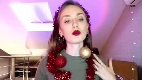 Snapshot of dalia_peach chatting on December 19, 10:34 am Dalia online show from December 19, 10:34 am