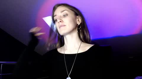 Snapshot of dalia_peach chatting on December 11, 10:14 am Dalia online show from December 11, 10:14 am