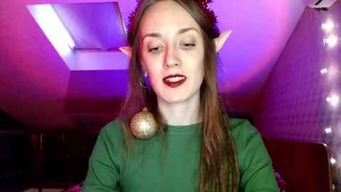 Snapshot of dalia_peach chatting on December 22, 10:28 am Dalia online show from December 22, 10:28 am