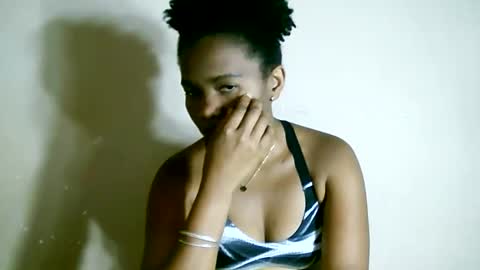 daliabella online show from November 12, 7:06 am