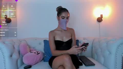 Dalila Ali  online show from April 20, 8:23 pm