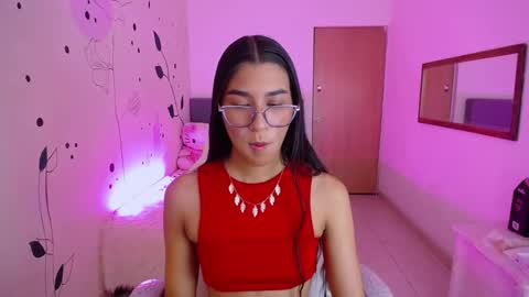 Snapshot of dana_paula chatting on February 20, 11:53 am dana_paula online show from February 20, 11:53 am