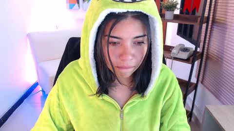 Veronica online show from February 14, 11:56 am