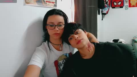 Snapshot of dani_jocelyn chatting on October 5, 7:19 pm dani y jocelyn online show from October 5, 7:19 pm