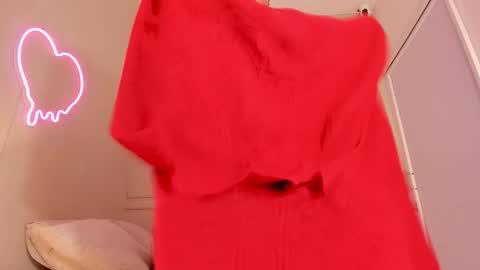 Hi I am Dani online show from November 5, 11:48 am