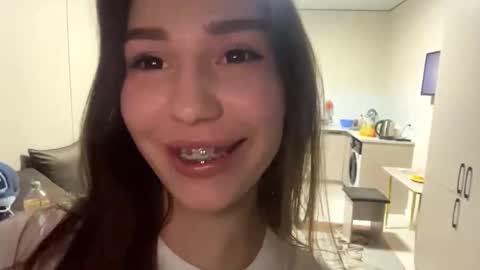 Julia online show from February 28, 3:22 pm