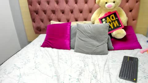 DaniiBelluci  online show from February 20, 4:28 am