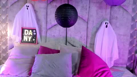 DaniiBelluci  online show from October 30, 3:42 am