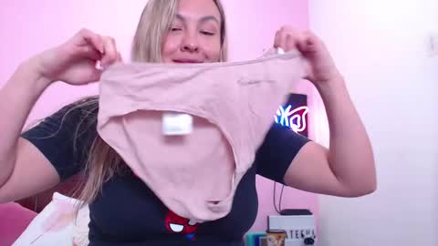 K A R O L online show from March 3, 11:01 pm