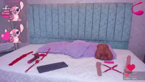 danix_coruscans online show from November 4, 7:08 pm