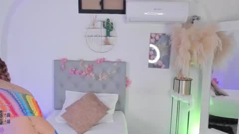 Dannacastle online show from March 3, 7:25 am