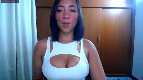 Danna  Ross online show from February 25, 8:32 pm